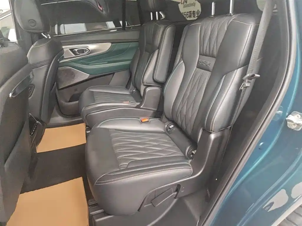 GAC Trumpchi Trumpchi GS8 2022 Pilot Series 2.0TGDI 2WD Premium Edition (6-Seater) фото 17
