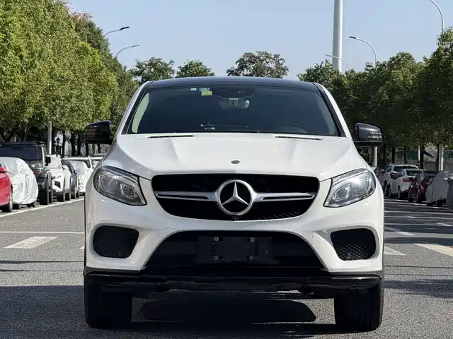 MERCEDES-BENZ GLE COUPE