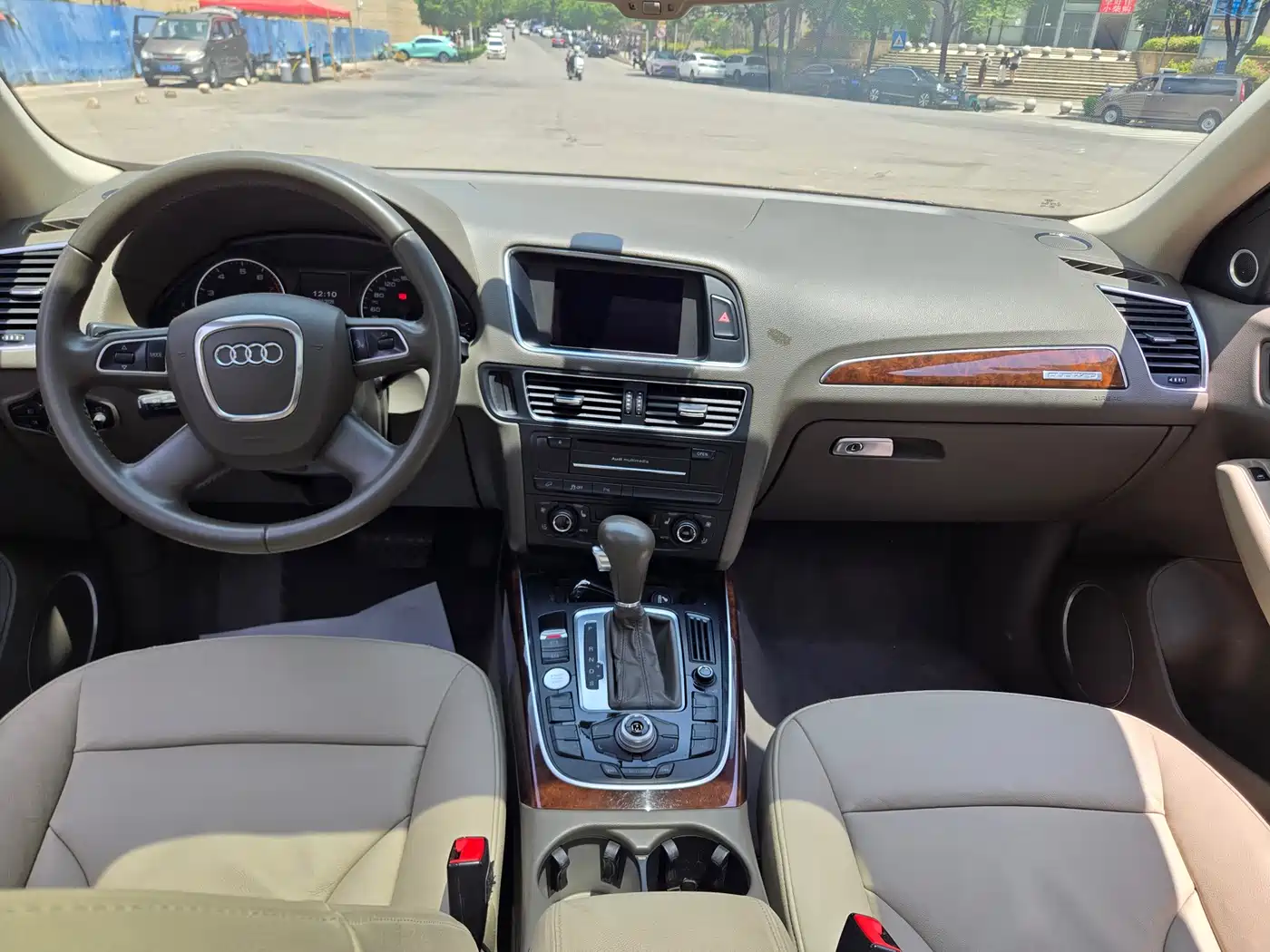 Audi Q5 2012 2.0TFSI Luxury фото 13