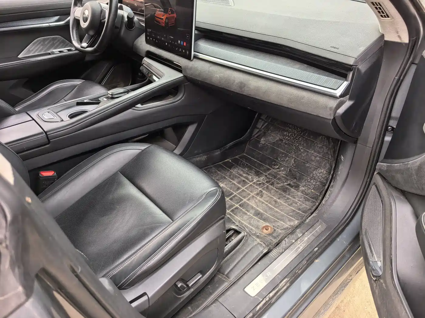 ZEEKR EXTREME KRYPTON 001