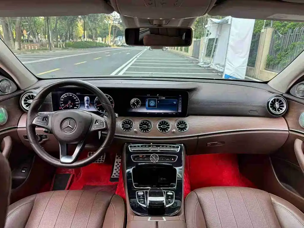 Mercedes-Benz E-Class 2017 Model E 320 L 4MATIC фото 7