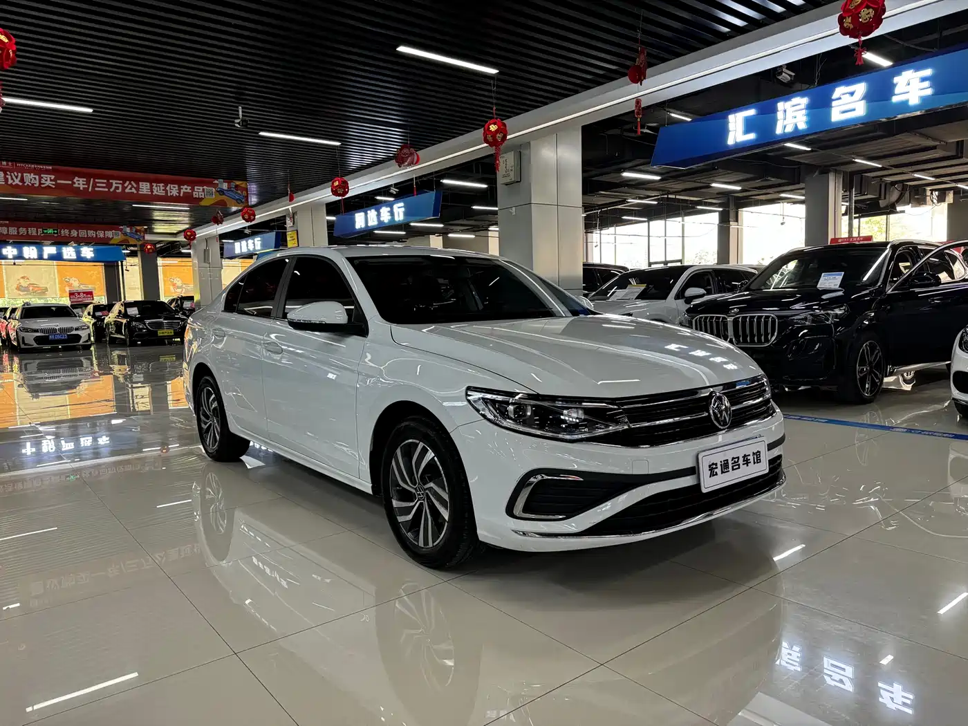 Volkswagen Bora 2025 200TSI DSG Joy Ride Navigation Edition фото 3