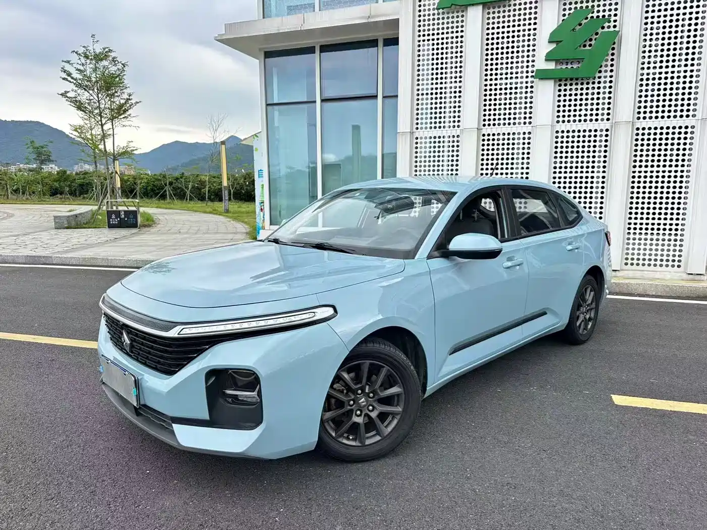 Baojun RC-5 2021 2020 1.5L CVT Smart Shine Elite Type