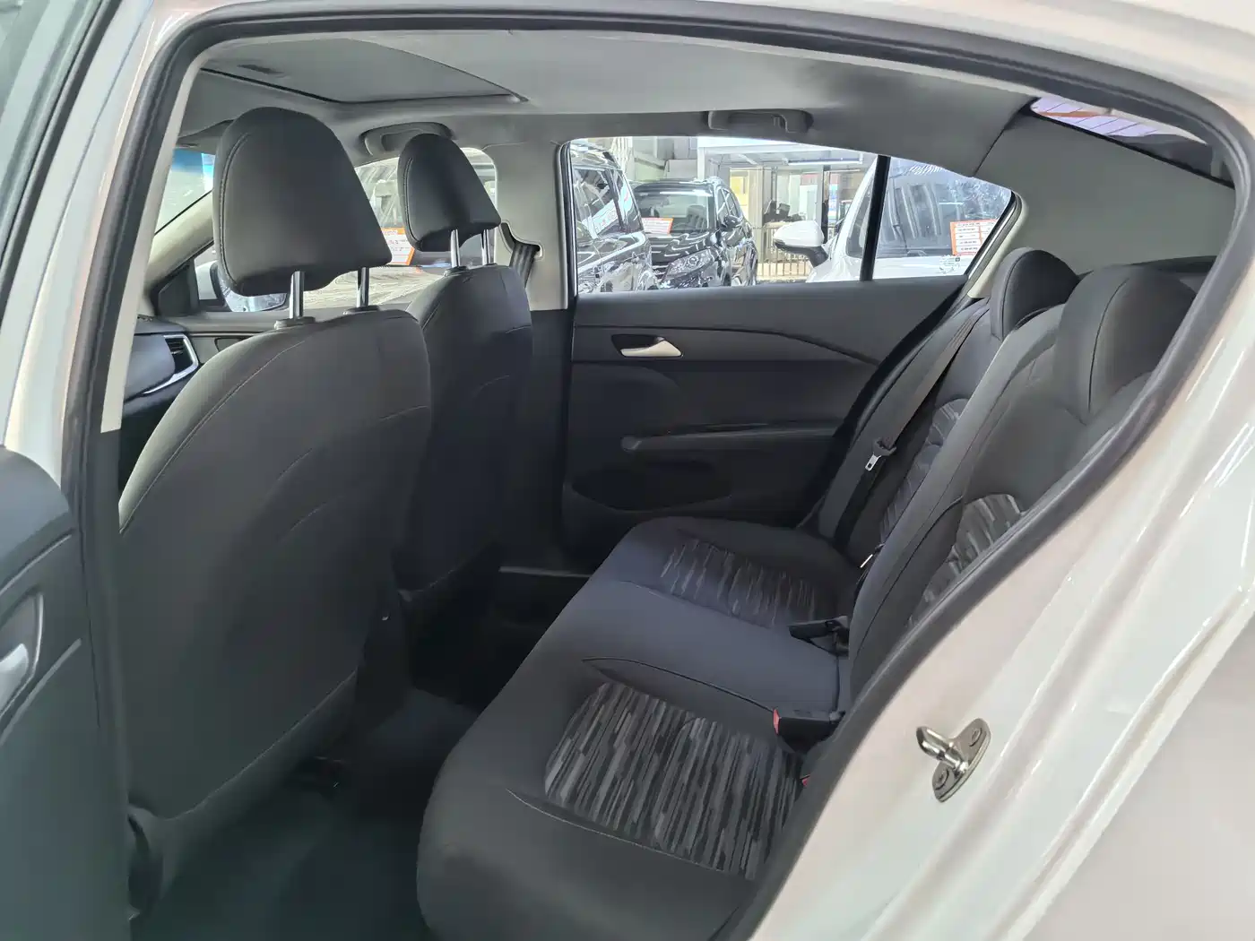 Chevrolet Cavalier 2019 320 Auto Sunroof Enjoyment Edition фото 9
