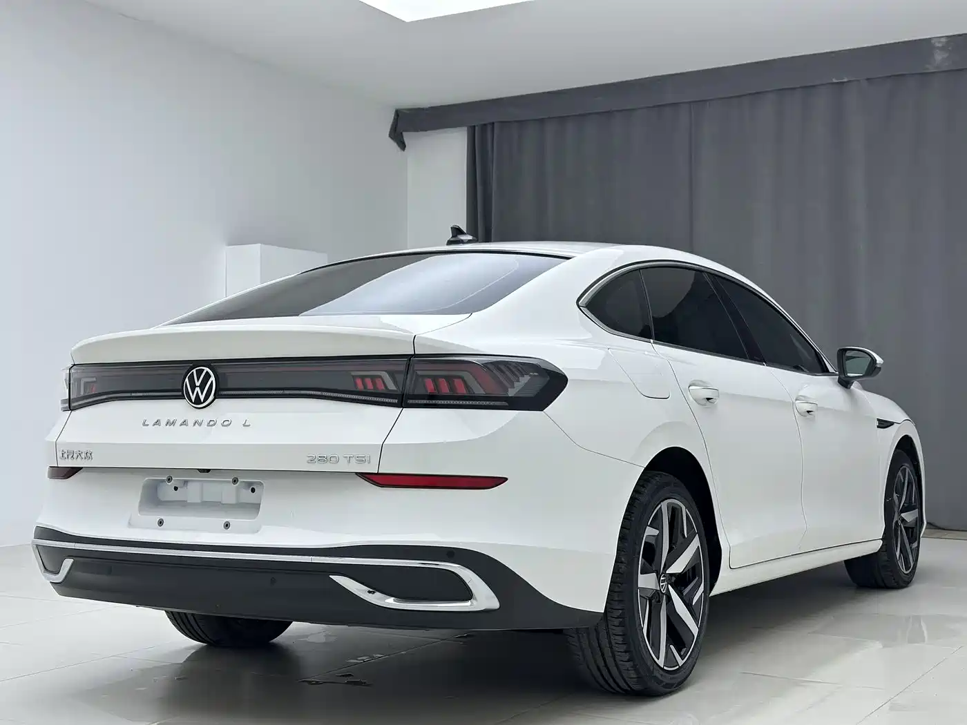 Volkswagen Lamando 2023 Lamando L 280TSI DSG Cool Edition фото 6