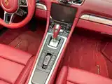 Photo 14 - Porsche 718