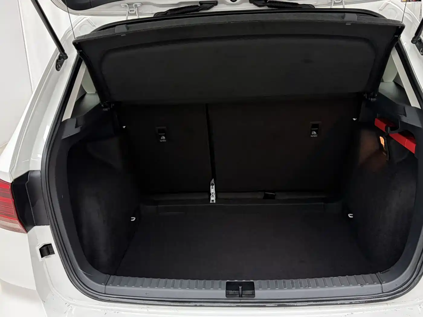 Volkswagen Tharu, миниатюра 15