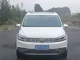 Фото 2 - Volkswagen Touran