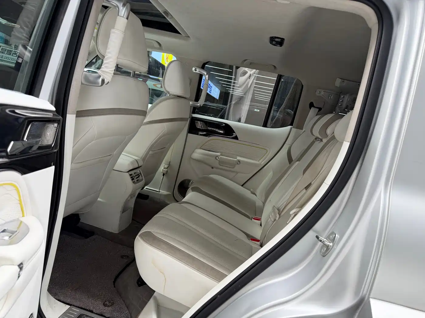 TANK CO CREATION TANK 300