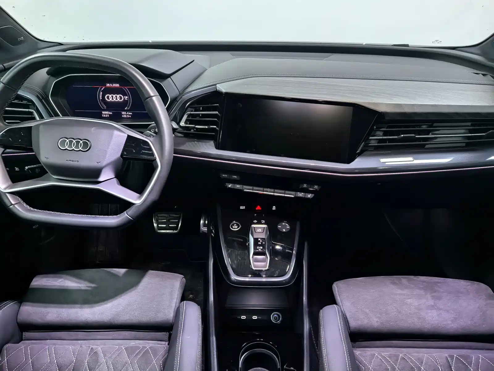 صورة 11 - Audi Q4 e-tron
