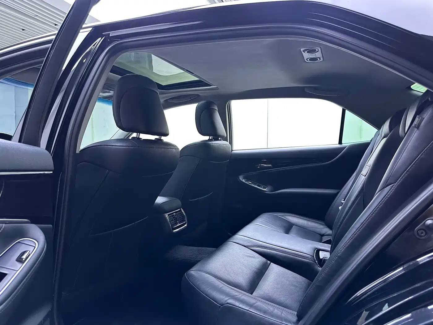 Toyota Crown 2015 2.0T Fashion фото 8