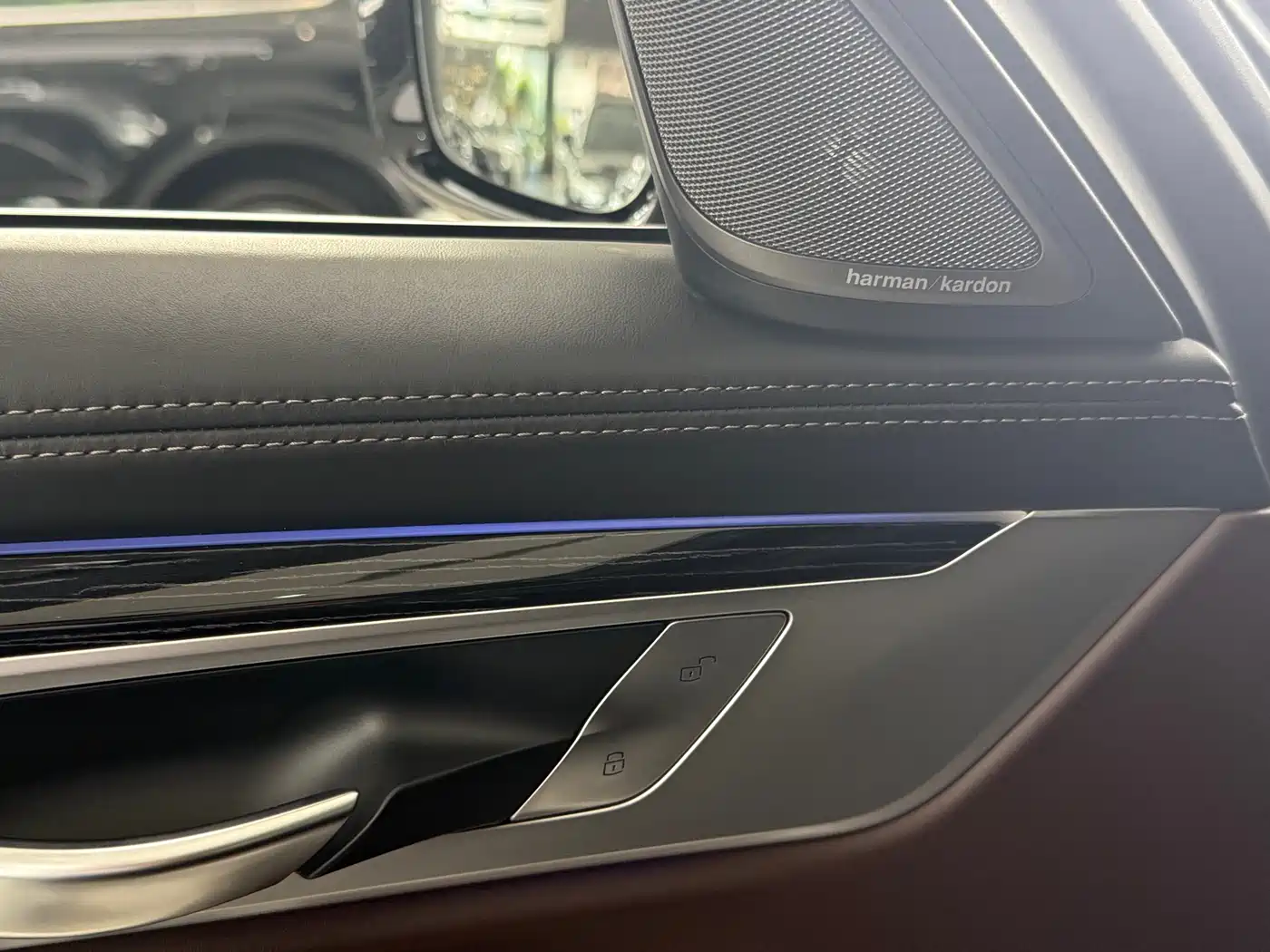 BMW 7 Series 2019 740Li Leading M Sport Package фото 4