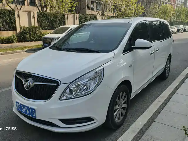 BUICK GL8