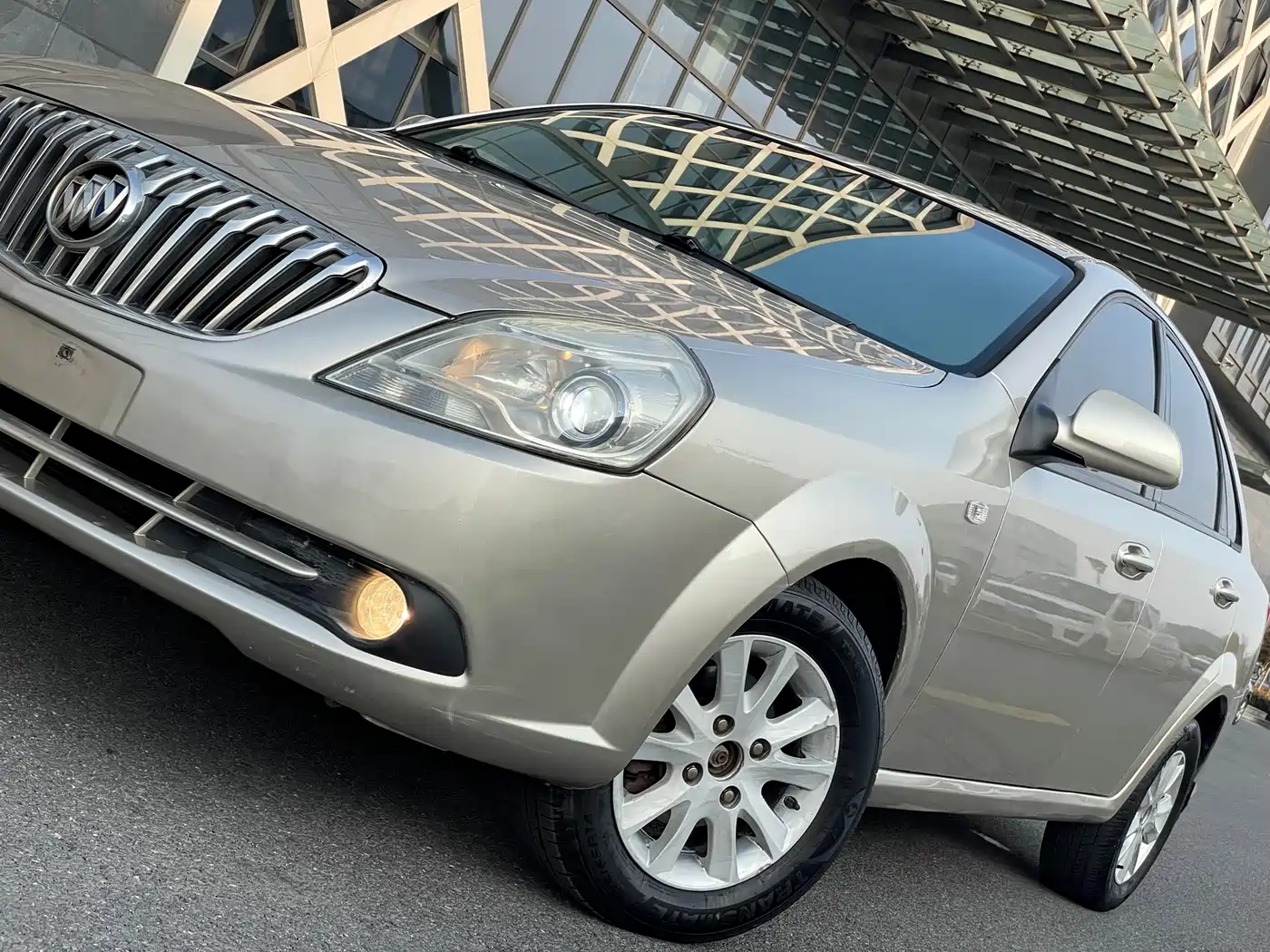 Buick Excelle 2013 1.5L Automatic Classic фото 4