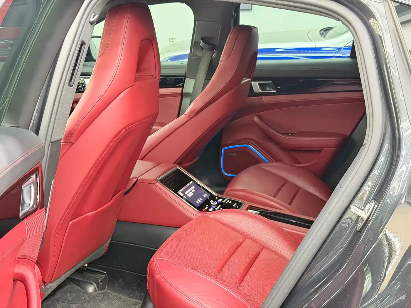 PORSCHE PANAMERA NEW ENERGY