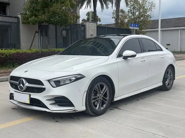 MERCEDES-BENZ A CLASS