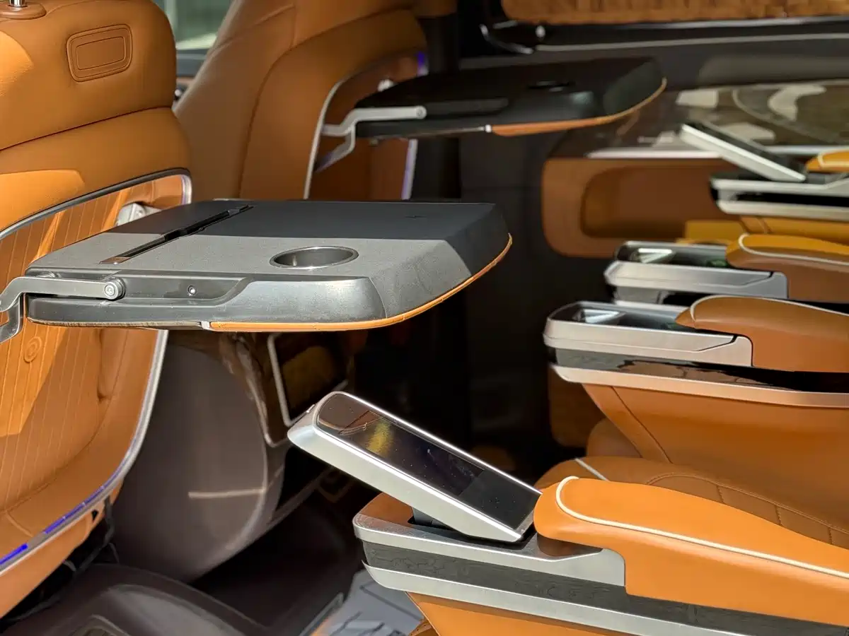 MERCEDES-BENZ V CLASS