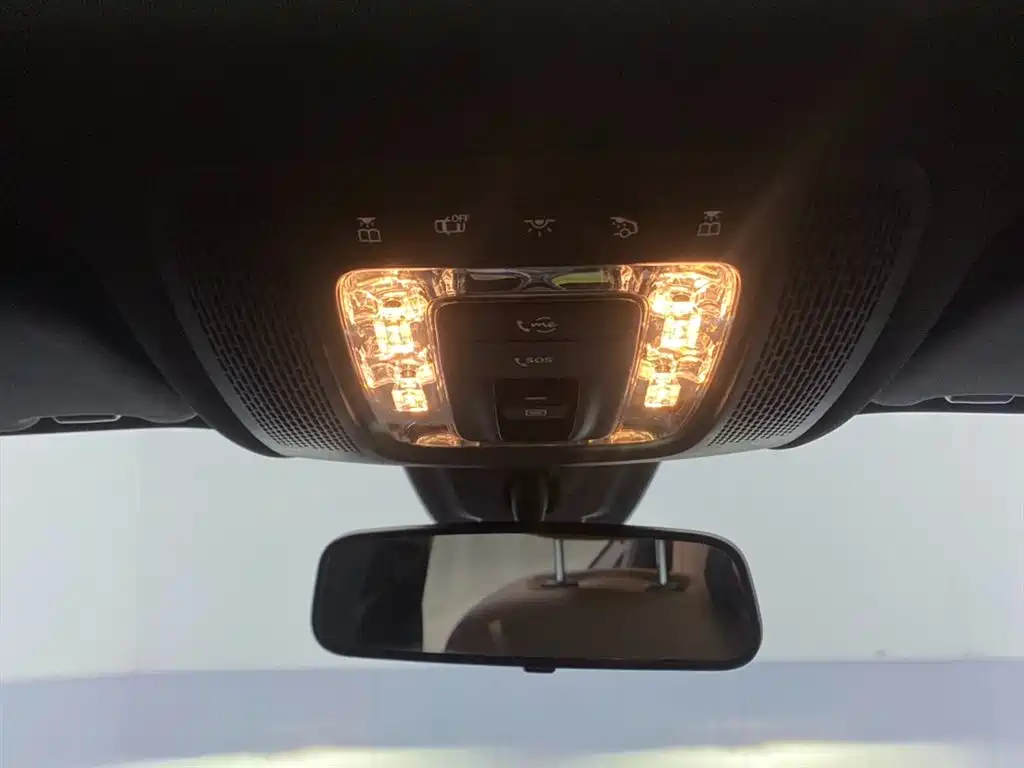 Mercedes-Benz GLB 2023 GLB 200 Style фото 28