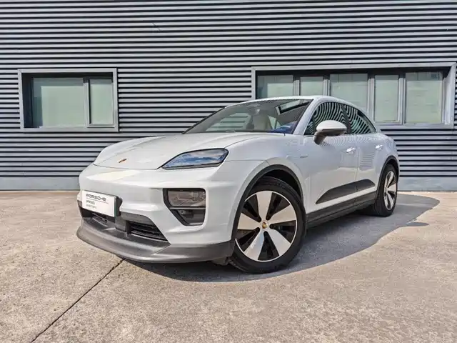 Porsche Macan EV 2024 Macan 4