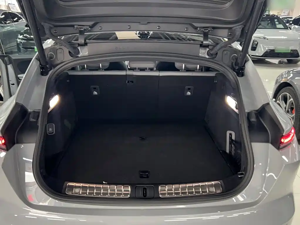 NIO ET5T 2025 2025 75kWh Touring