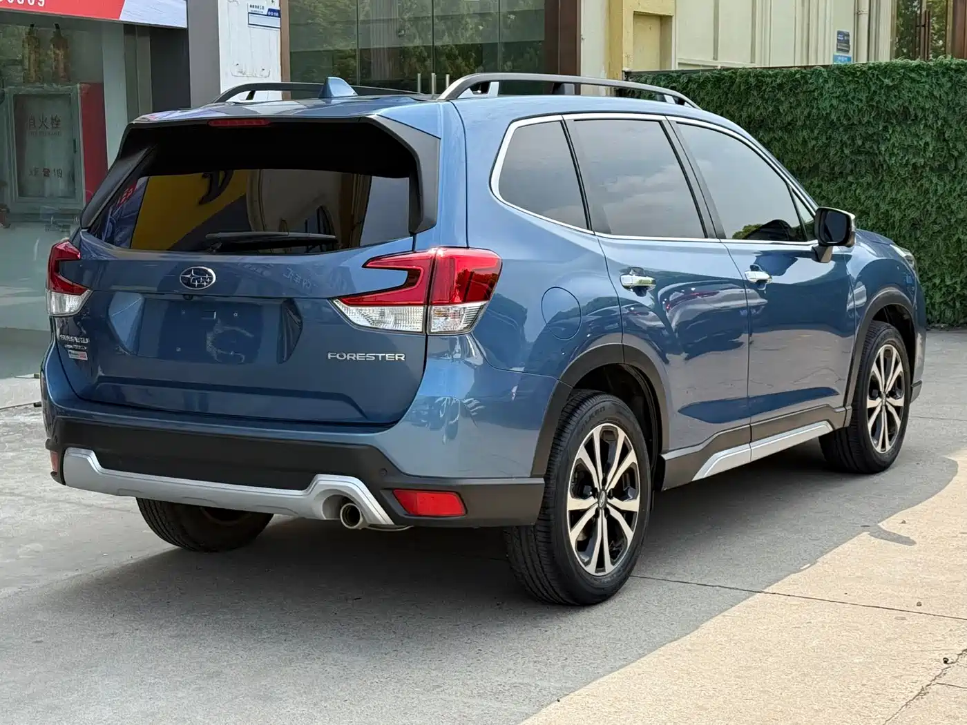 SUBARU FORESTER