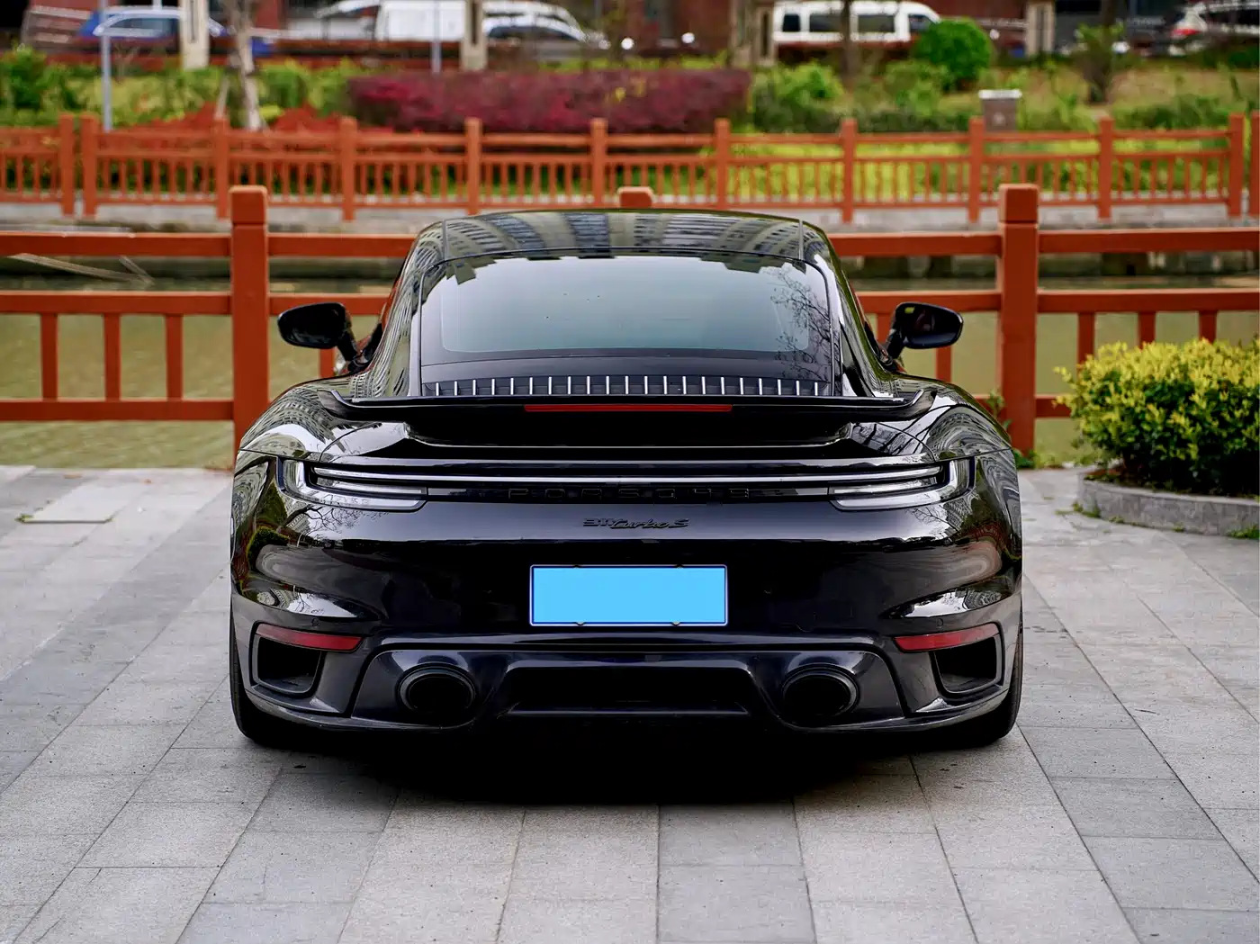 Porsche 911 2023 Turbo S 3.7T фото 8