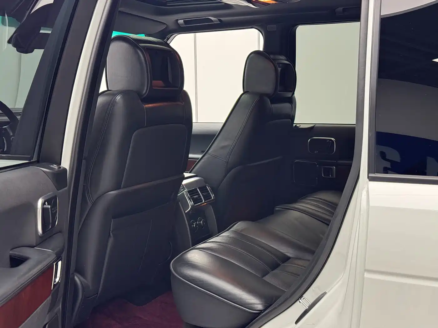 Land Rover Range Rover 2011 5.0 SC V8 Ultimate Edition фото 11