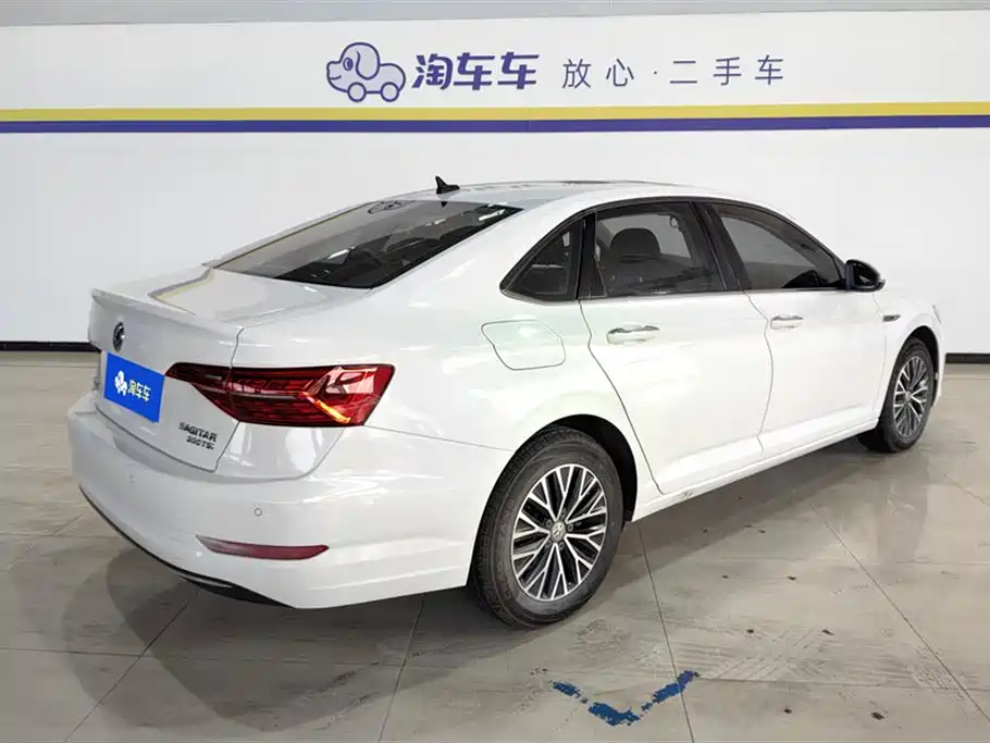 Volkswagen Sagitar 2021 200TSI DSG Comfort Smart Edition фото 3
