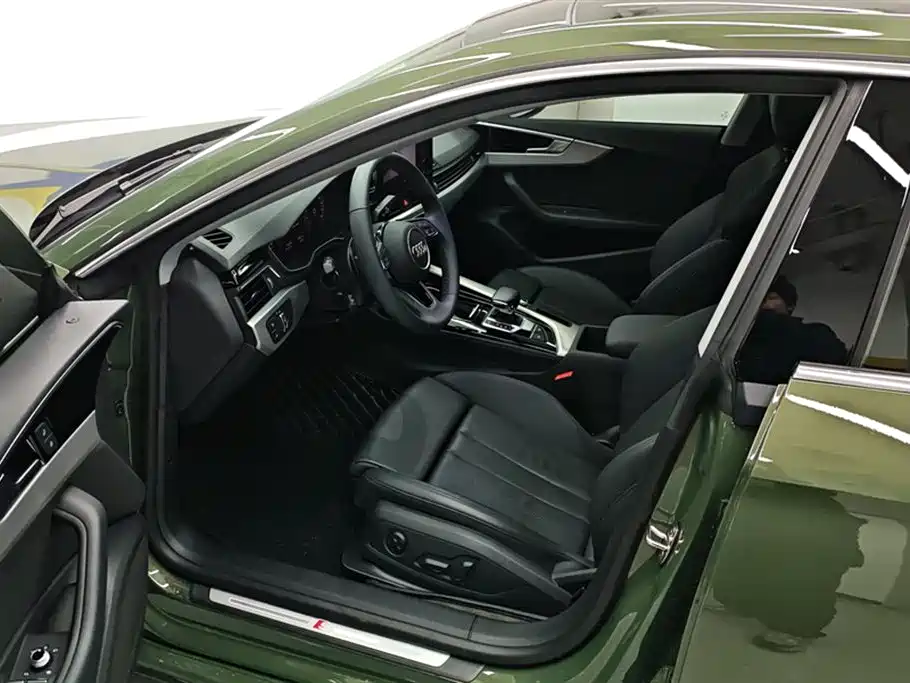 Audi A5 (Import) 2024 Sportback 40 TFSI Fashion Dynamic фото 9