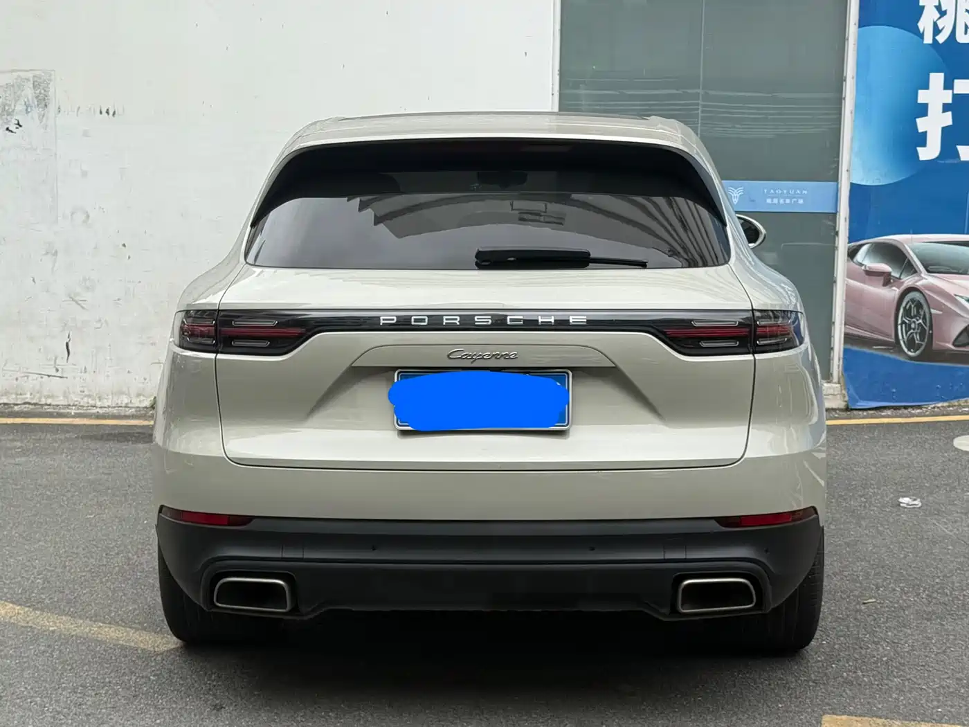 PORSCHE CAYENNE