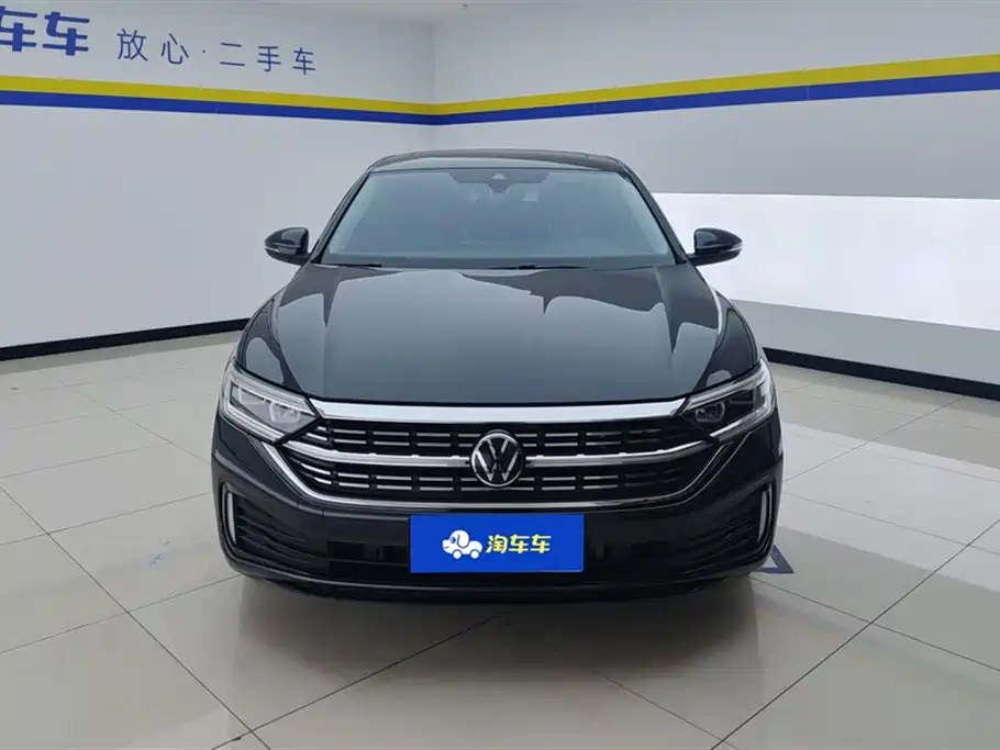 Volkswagen Sagitar 2023 300TSI DSG Excellence Edition фото 2