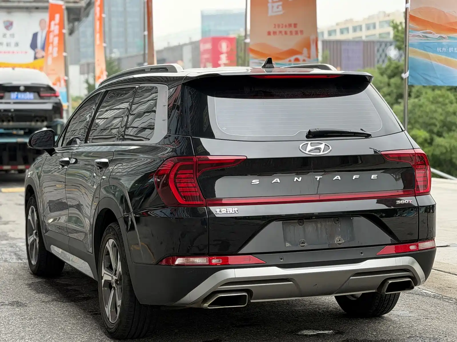 Фото 6 - Hyundai Santa Fe