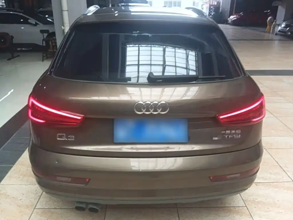 Фото 6 - Audi Q3