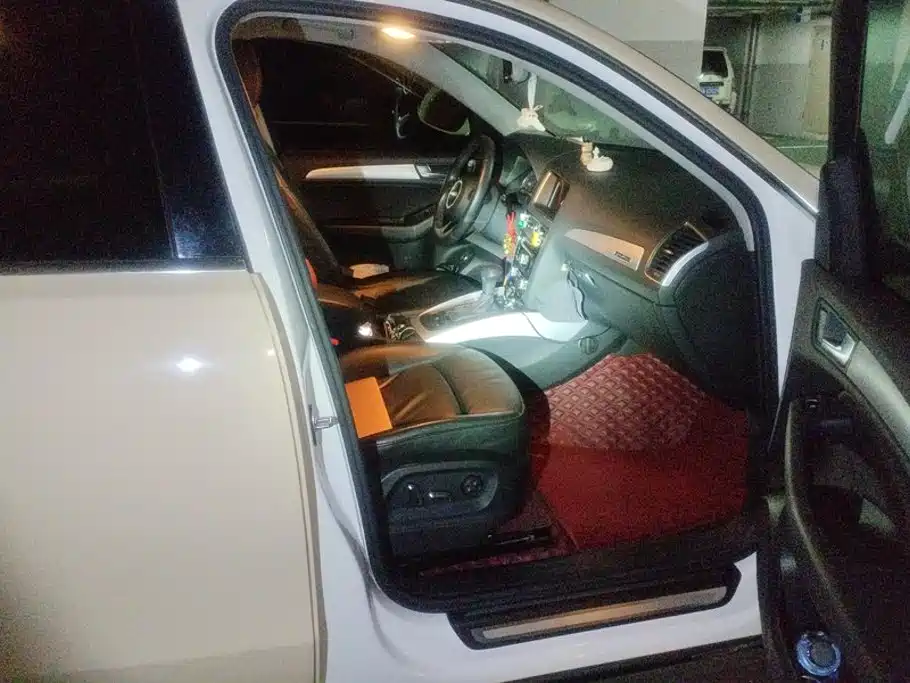 Фото 8 - Audi Q5