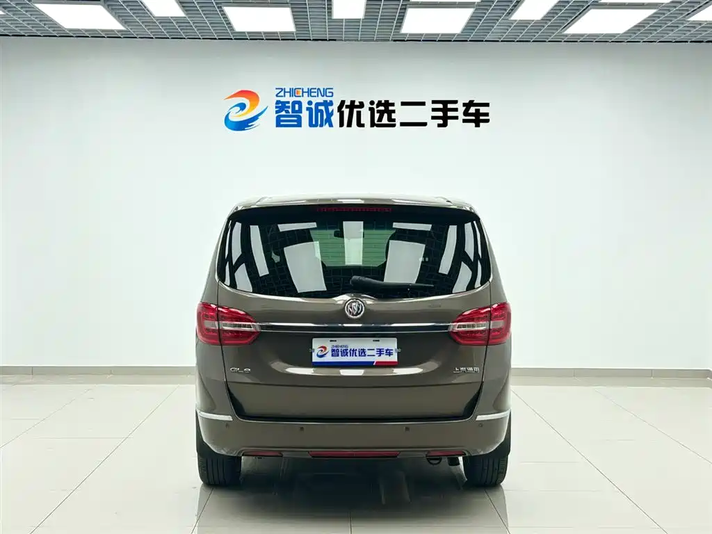 Buick GL8 2014 2.4L CT Luxury Business Comfort фото 3