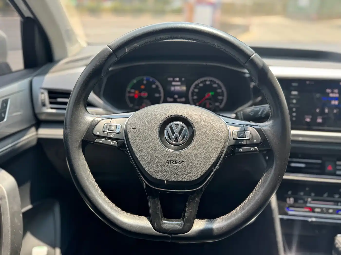 Volkswagen Tharu New Energy 2021 2021 Panorama Premium Edition