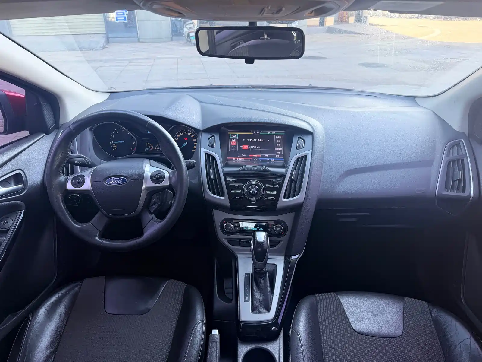 Фото 9 - Ford Focus