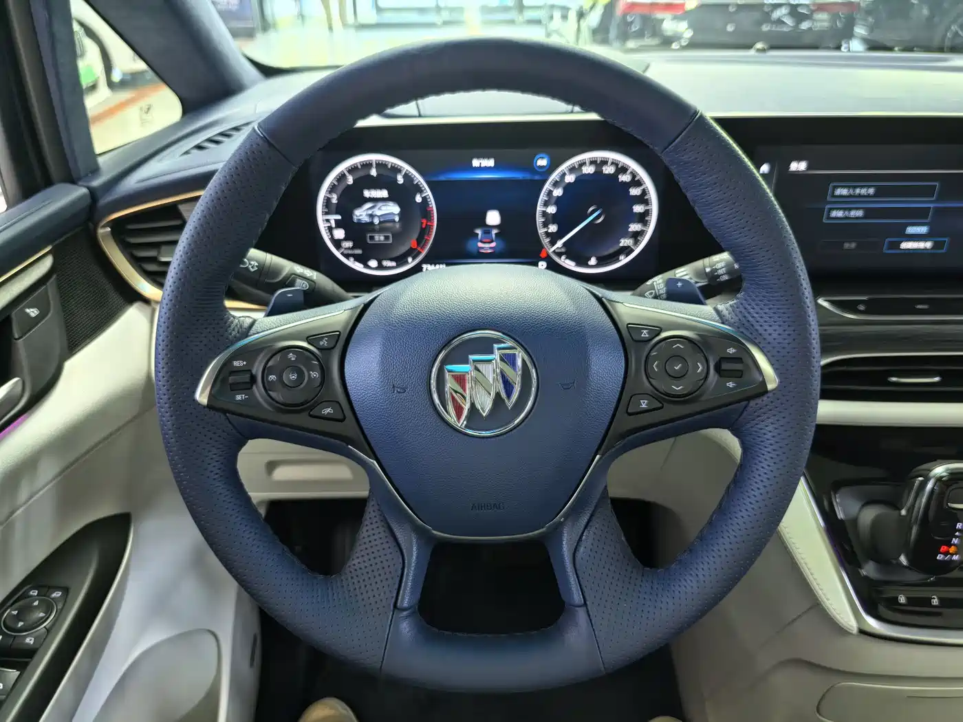 Buick GL8 2022 Avenir 4-Seater Prestige Edition фото 14