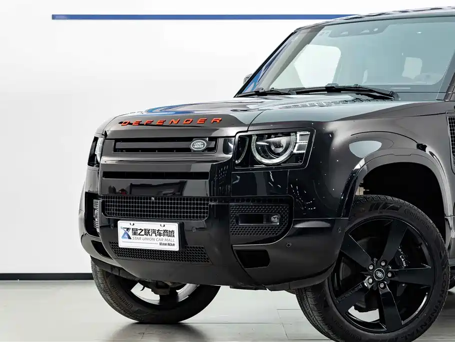 Land Rover Defender 2023 Facelift 110 5.0T V8 фото 3