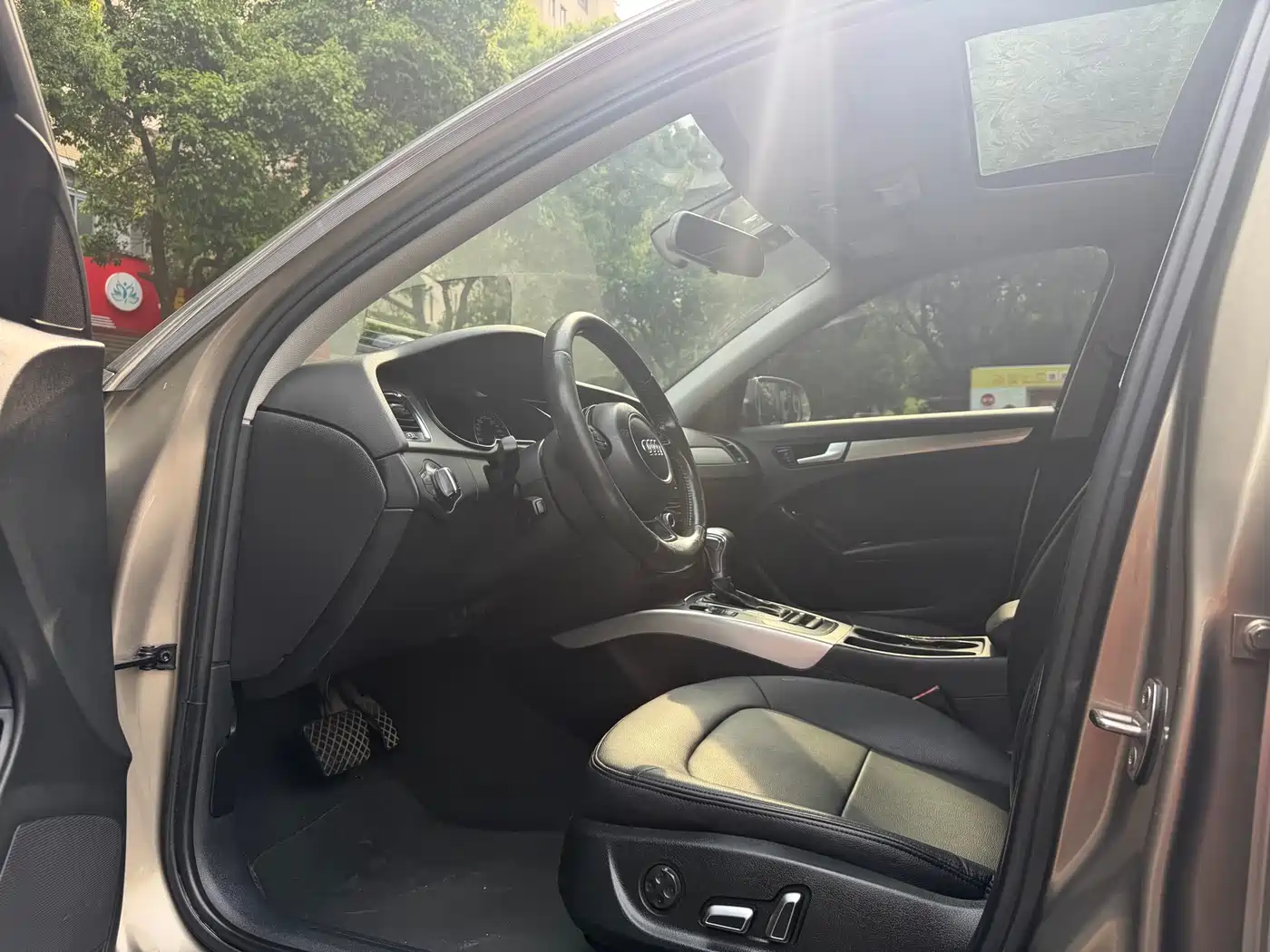 Audi A4L 2013 35 TFSI Automatic Standard фото 7