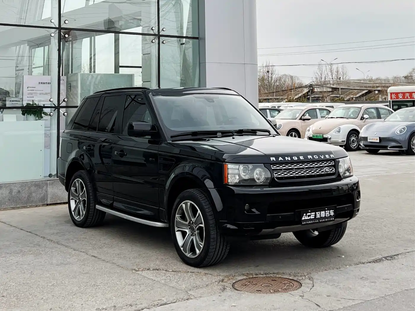 Land Rover Range Rover Sport 2010 5.0 SC V8 HSE фото 3