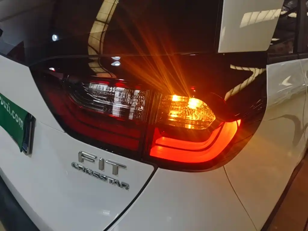 Honda Fit, миниатюра 8