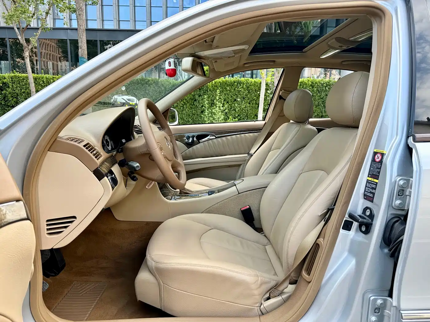 Mercedes-Benz E-Class 2007 E 350 Fashion фото 6