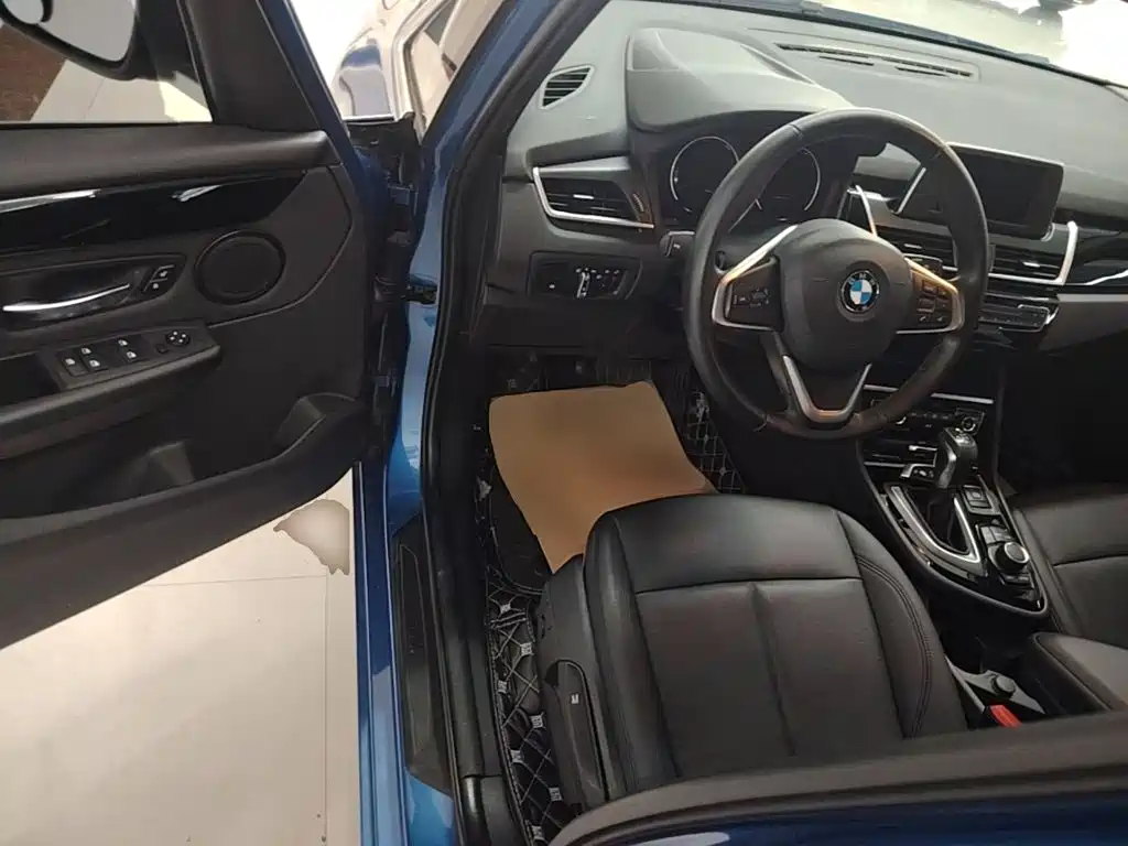 BMW 2 Series Touring 2019 2019 218i Leading