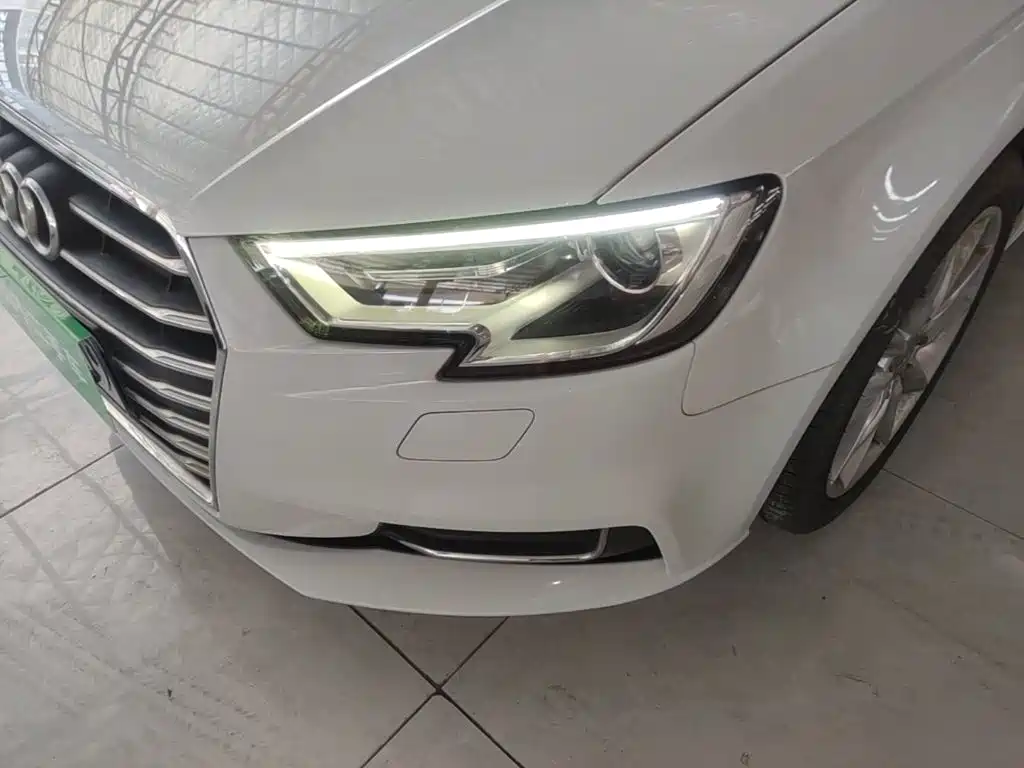Фото 24 - Audi A3