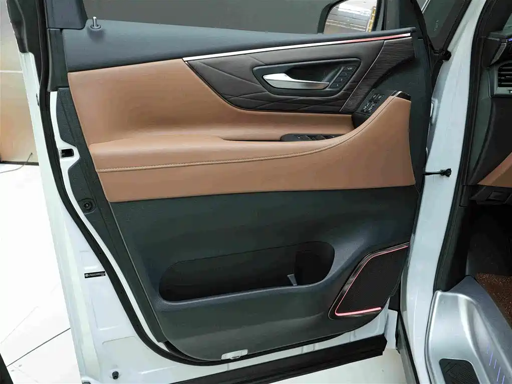 Toyota Vellfire 2025 2024 Crown Hybrid 2.5L Premium Edition