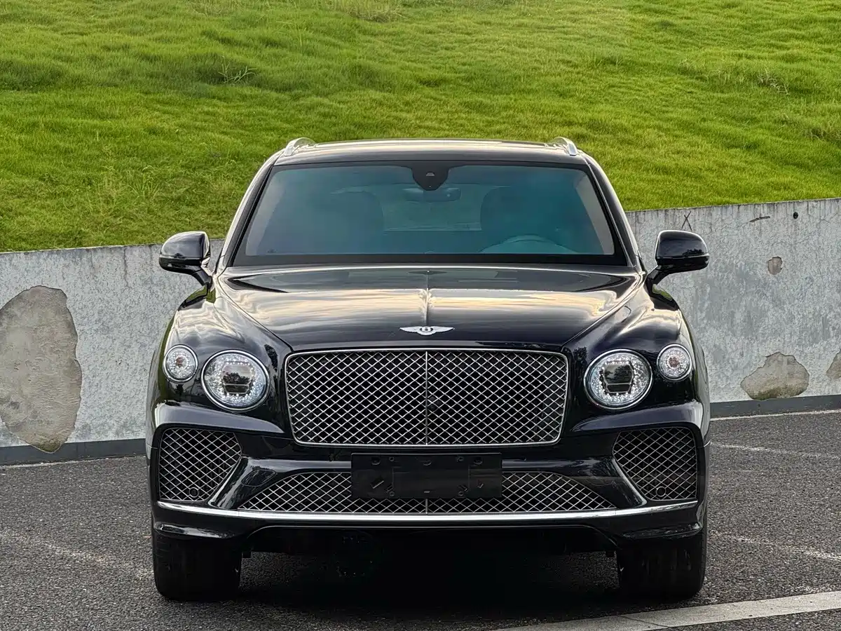 Bentley Bentayga Hybrid 2021 2021 3.0T PHEV