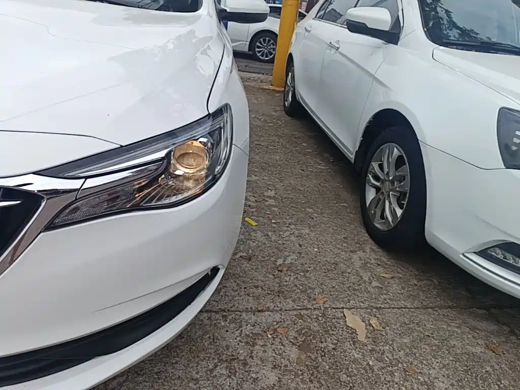 Фото 24 - Buick Excelle