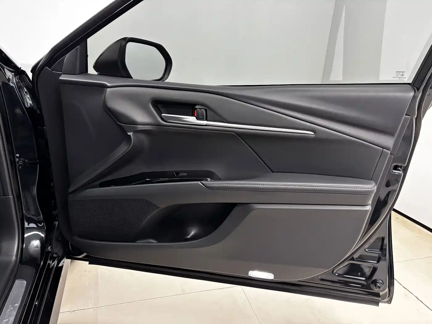 Toyota Camry 2025 2024 2.0GVP Luxury Edition