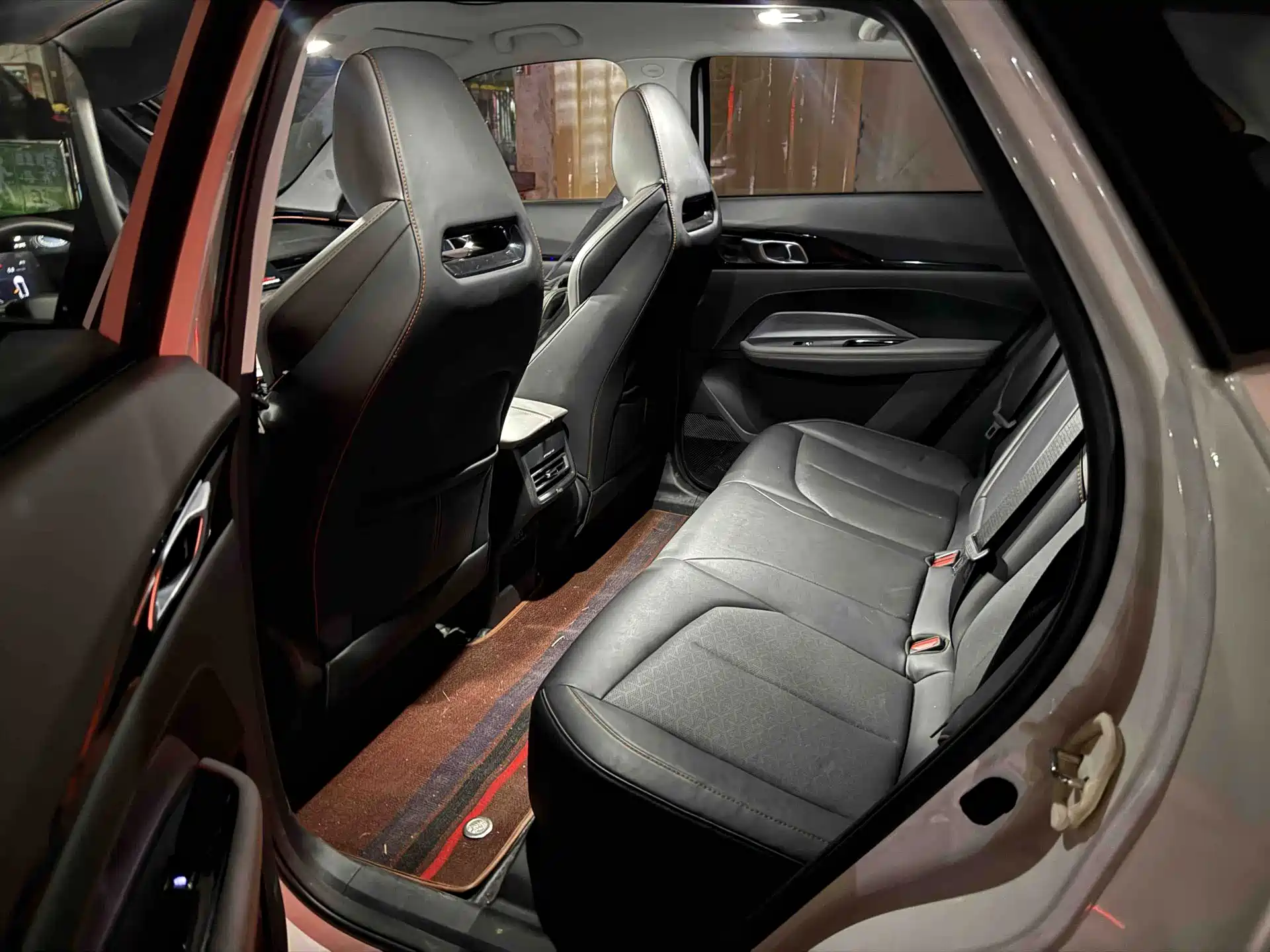 Фото 2 - Changan Oshan Z6